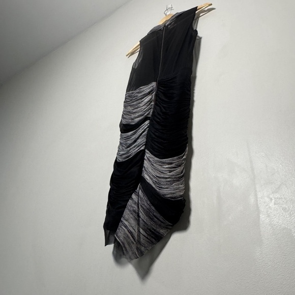 Willow Austrailian Brand Draped Sleeveless Silk Black Mini Dress RARE Sz 2 US - Picture 5 of 16